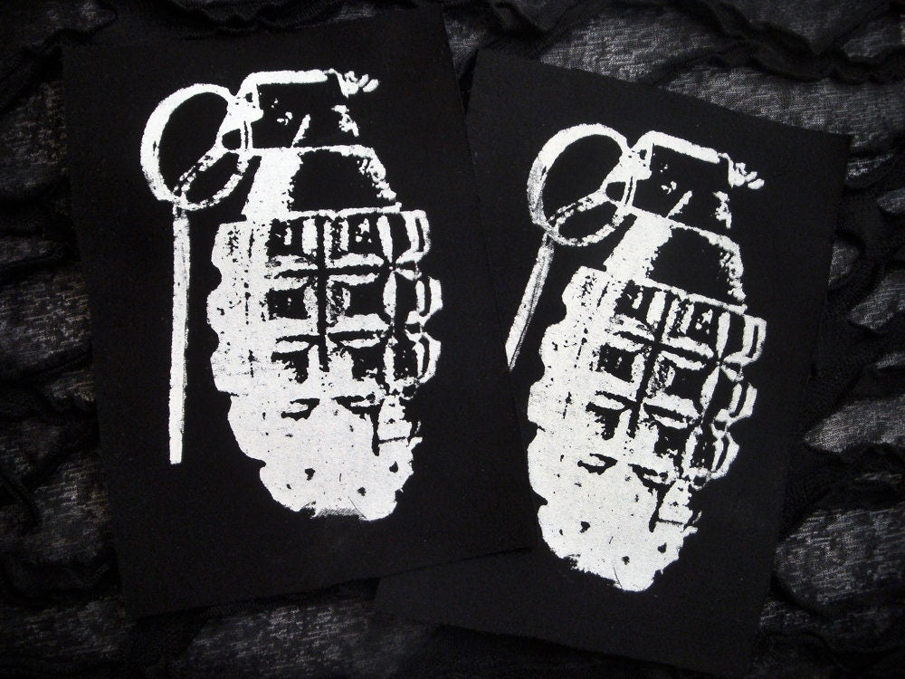 Grenade Screen print Sew-on Patch (Black ver.)