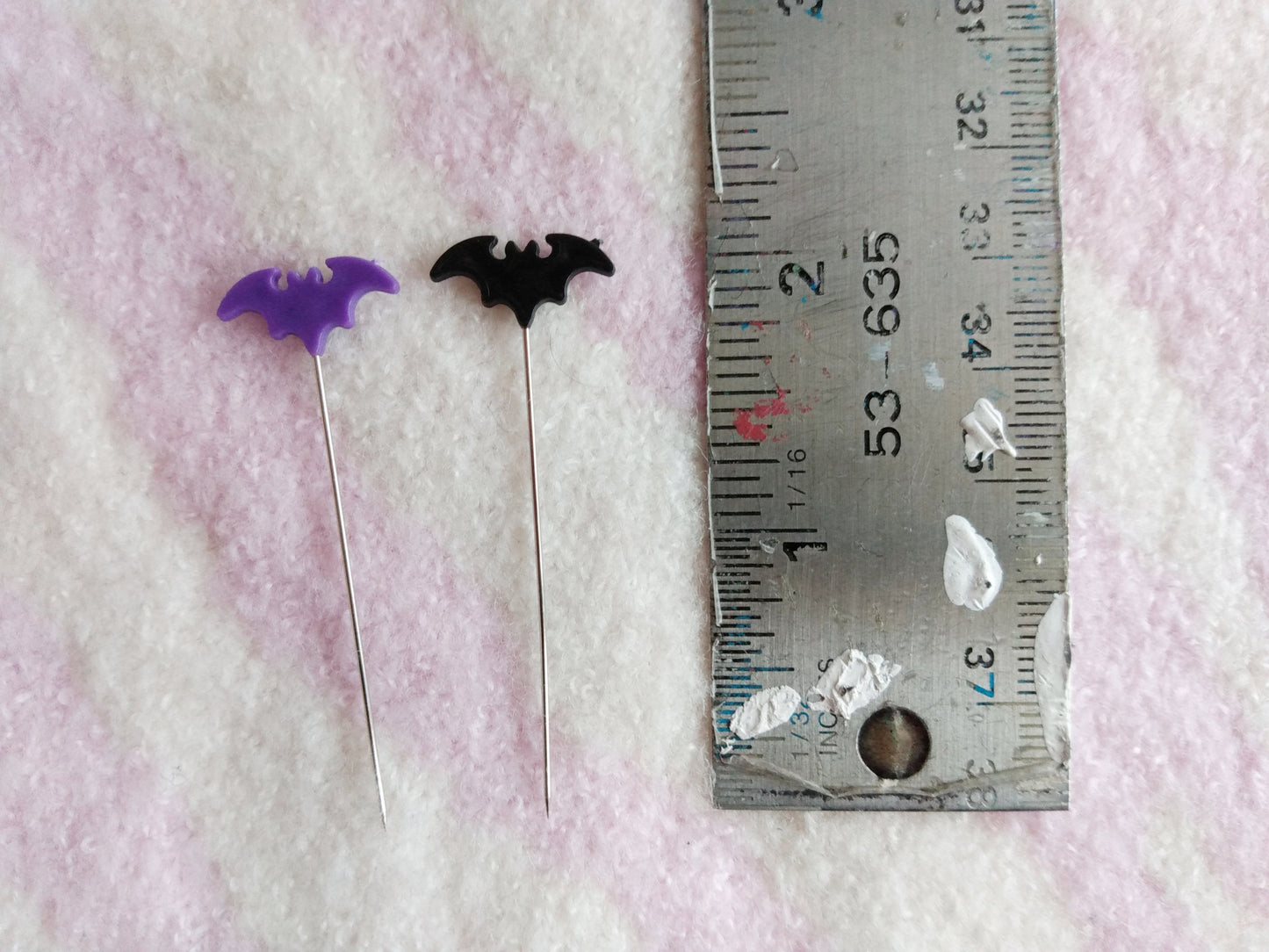 Cute Bats Sewing Pins/Needles for Sew-on Patches