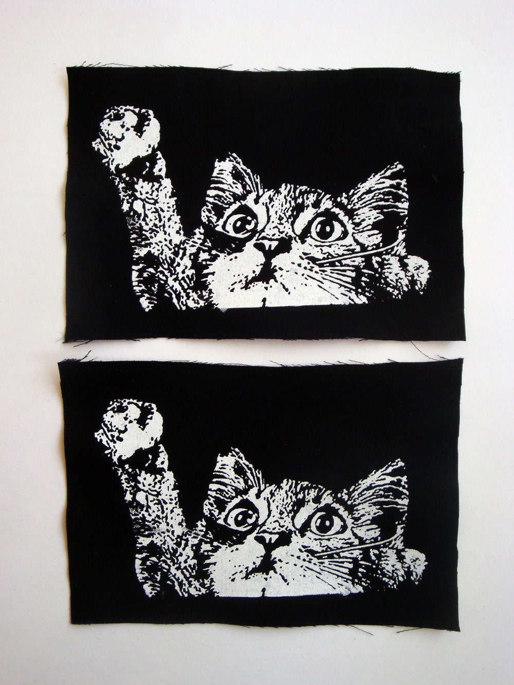 Playful Cat Screen print Sew-on Patch