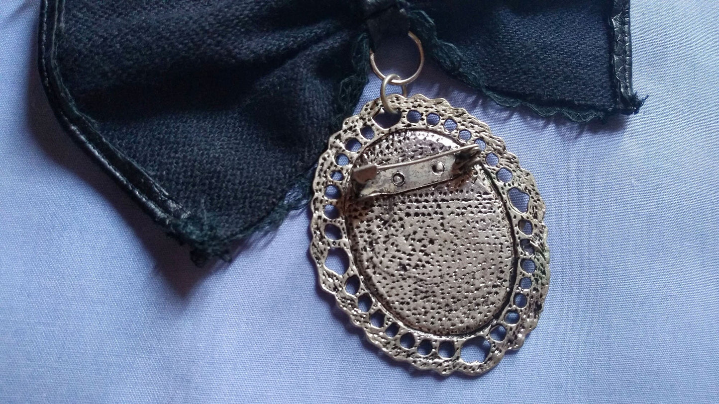 Japanese Bamboo & Gears Cameo with Pleather Bow Necklace